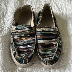 Sanuk Donna Soft Top Grandma's Couch